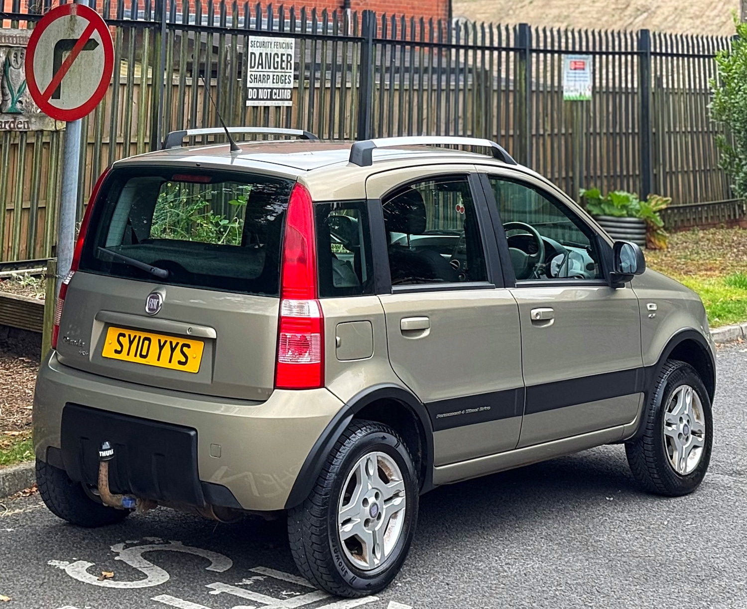 Vehicle 21
