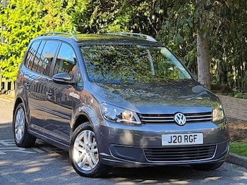 Used Volkswagen Touran 2015 for sale - 78897769: Photo