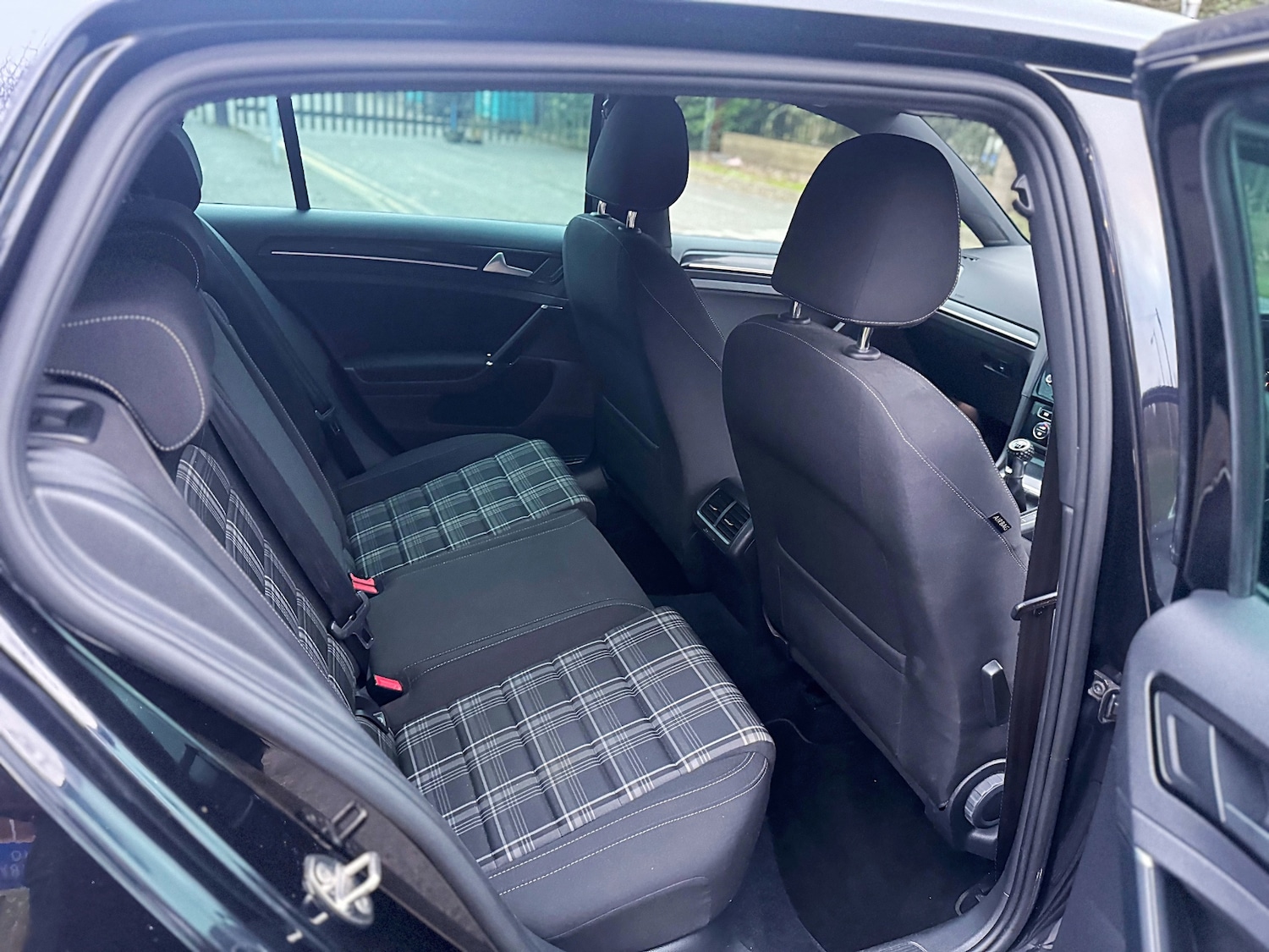 Used Volkswagen Golf 2016 for sale - 77079245: Photo 33