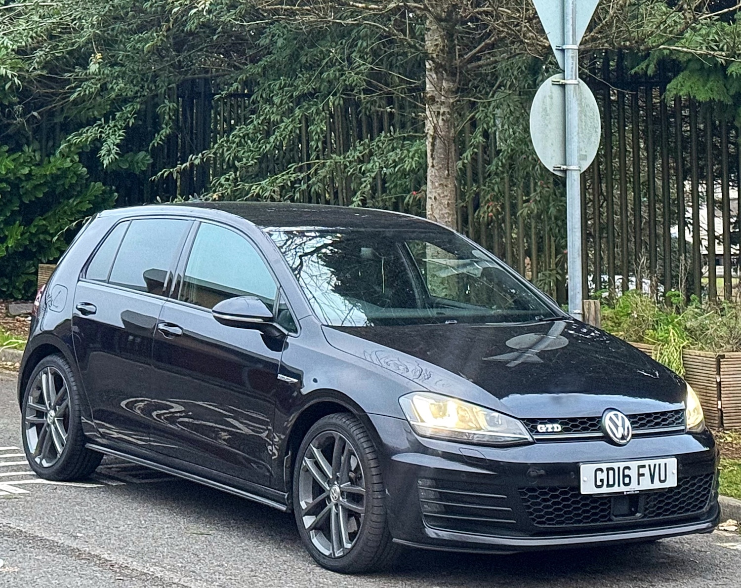 Used Volkswagen Golf 2016 for sale - 77079245: Photo 4