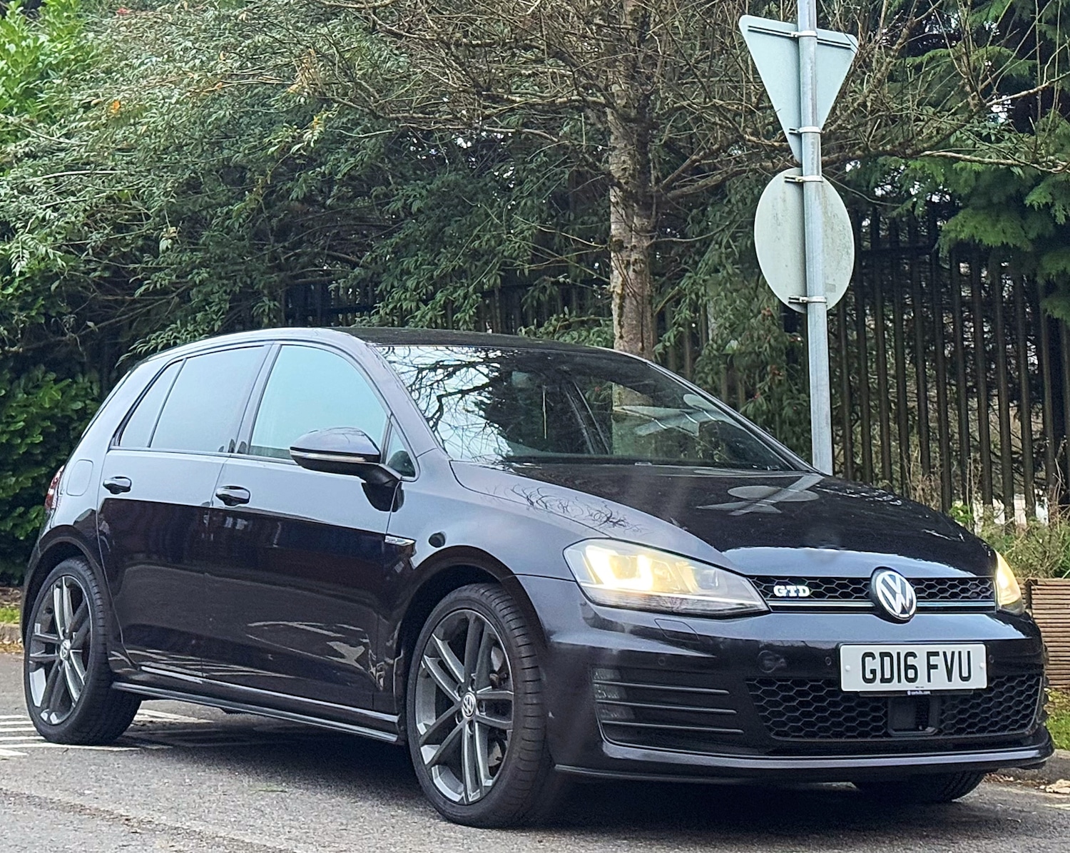 Used Volkswagen Golf 2016 for sale - 77079245: Photo 6