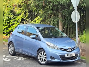 Toyota - Yaris