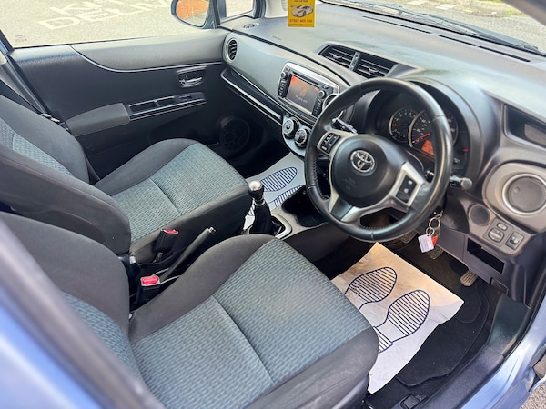 Used Toyota Yaris 2013 for sale - 76107073: Photo 29