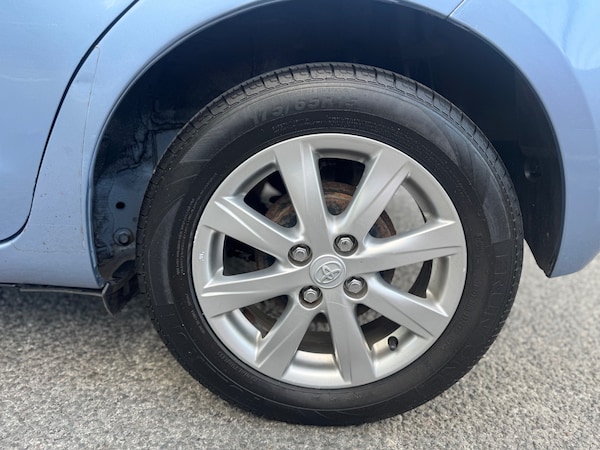 Used Toyota Yaris 2013 for sale - 76107073: Photo 38