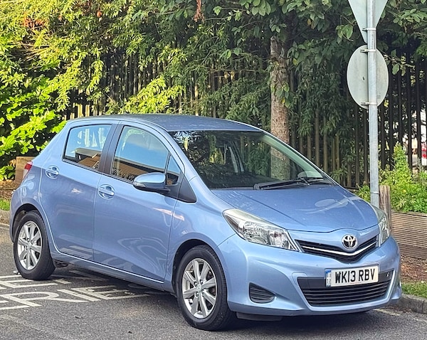 Used Toyota Yaris 2013 for sale - 76107073: Photo 4