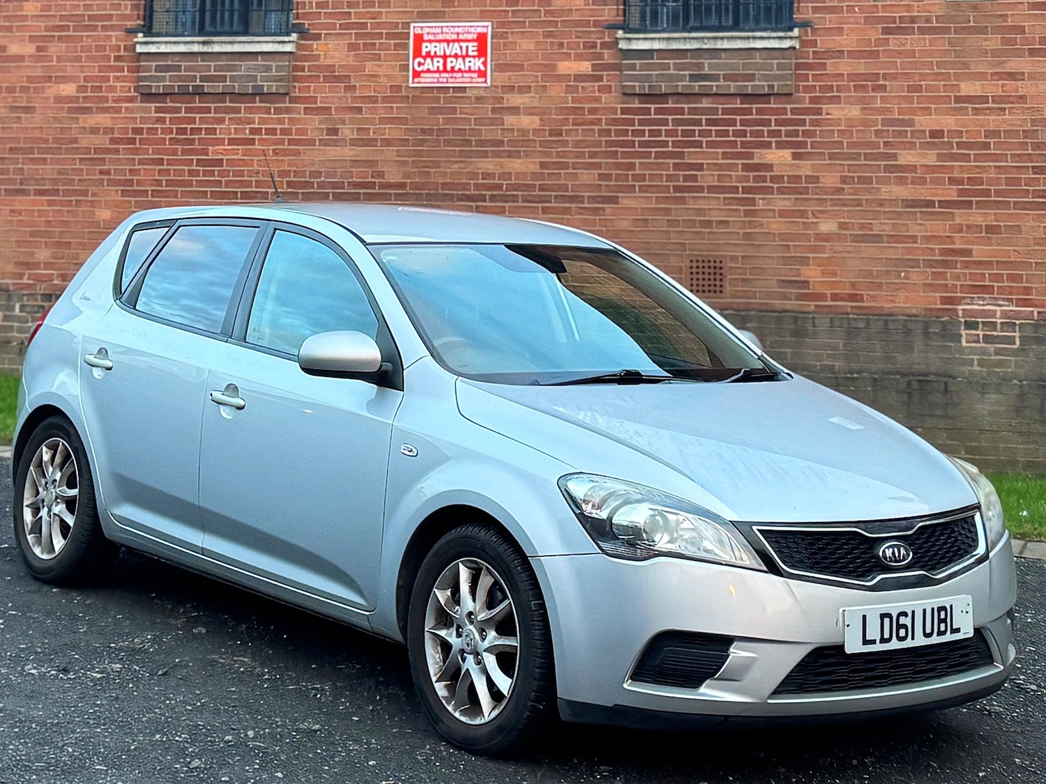 Used Kia Ceed 2011 for sale - 77359385: Photo 3