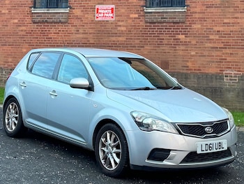 Used Kia Ceed 2011 for sale - 77359385: Photo