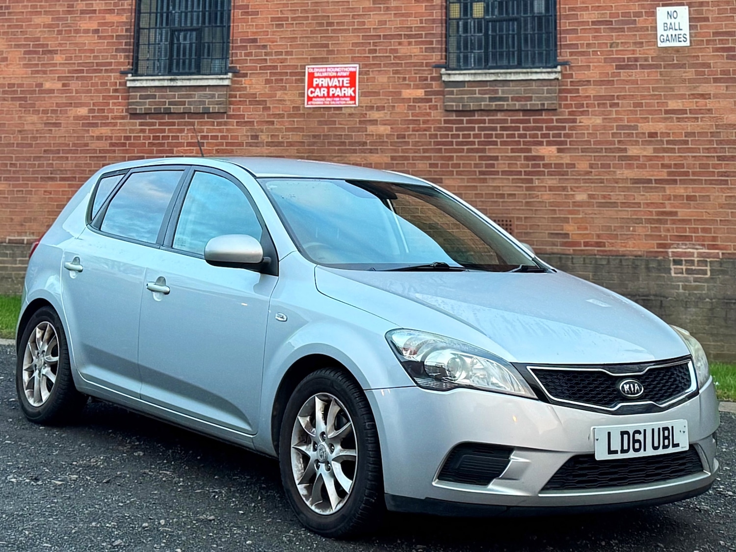 Used Kia Ceed 2011 for sale - 77359385: Photo 4