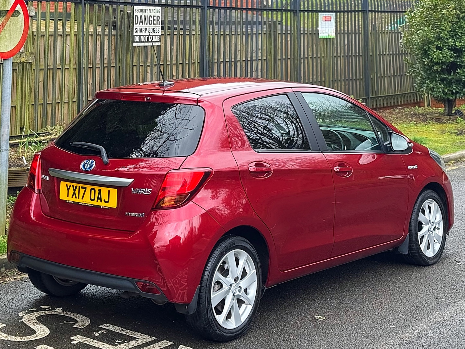 Used Toyota Yaris 2017 for sale - 78098107: Photo 21