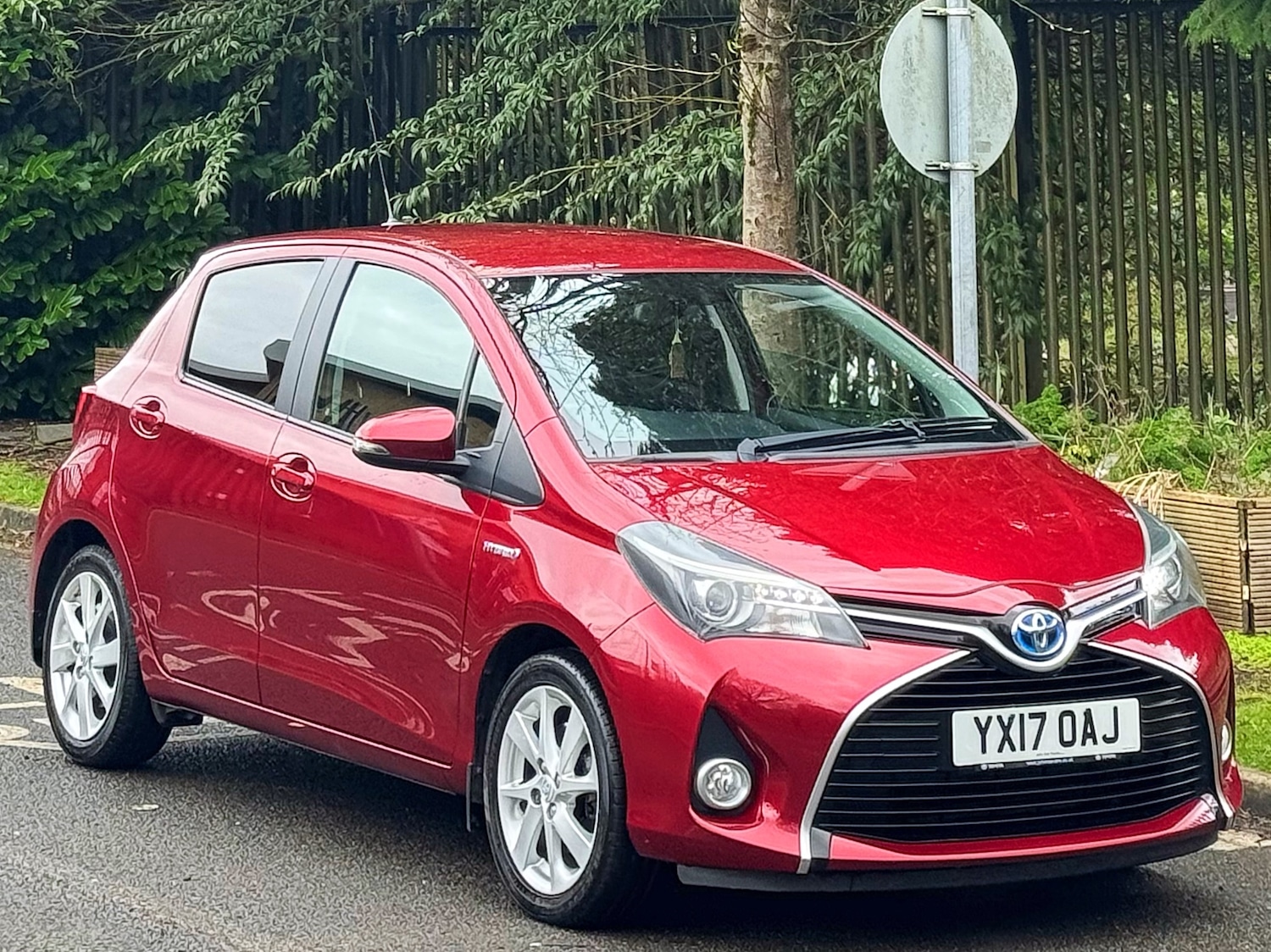 Used Toyota Yaris 2017 for sale - 78098107: Photo 4