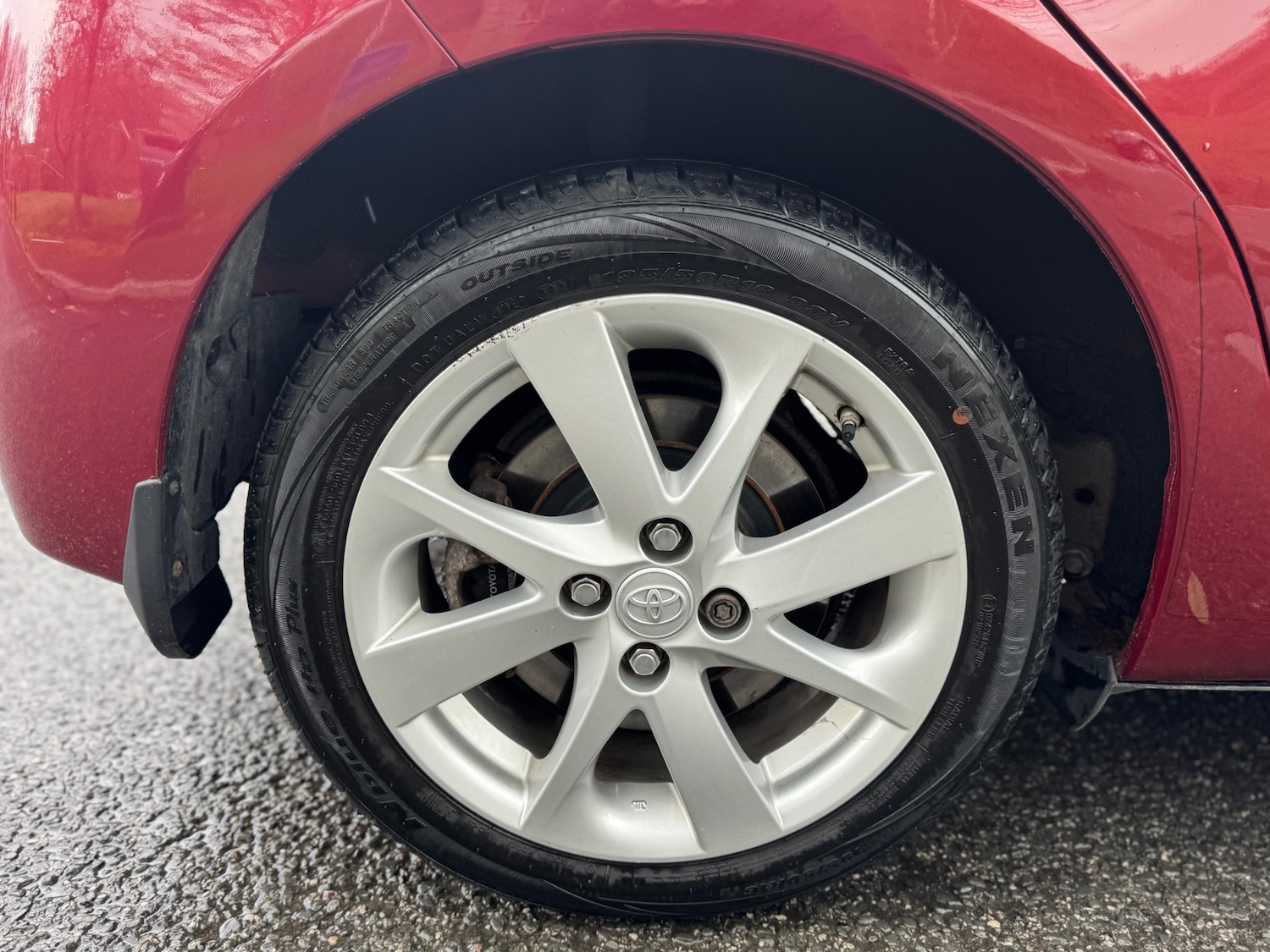 Used Toyota Yaris 2017 for sale - 78098107: Photo 41