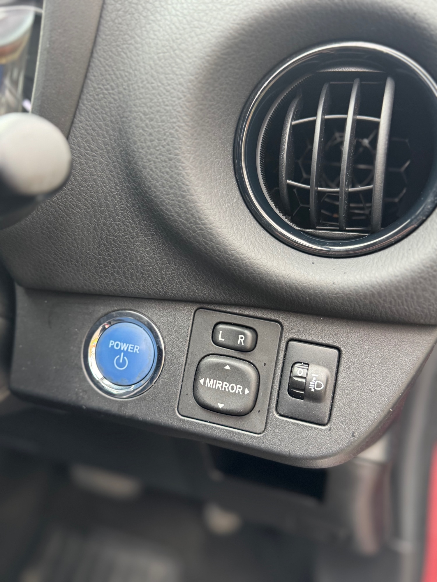 Used Toyota Yaris 2017 for sale - 78098107: Photo 44