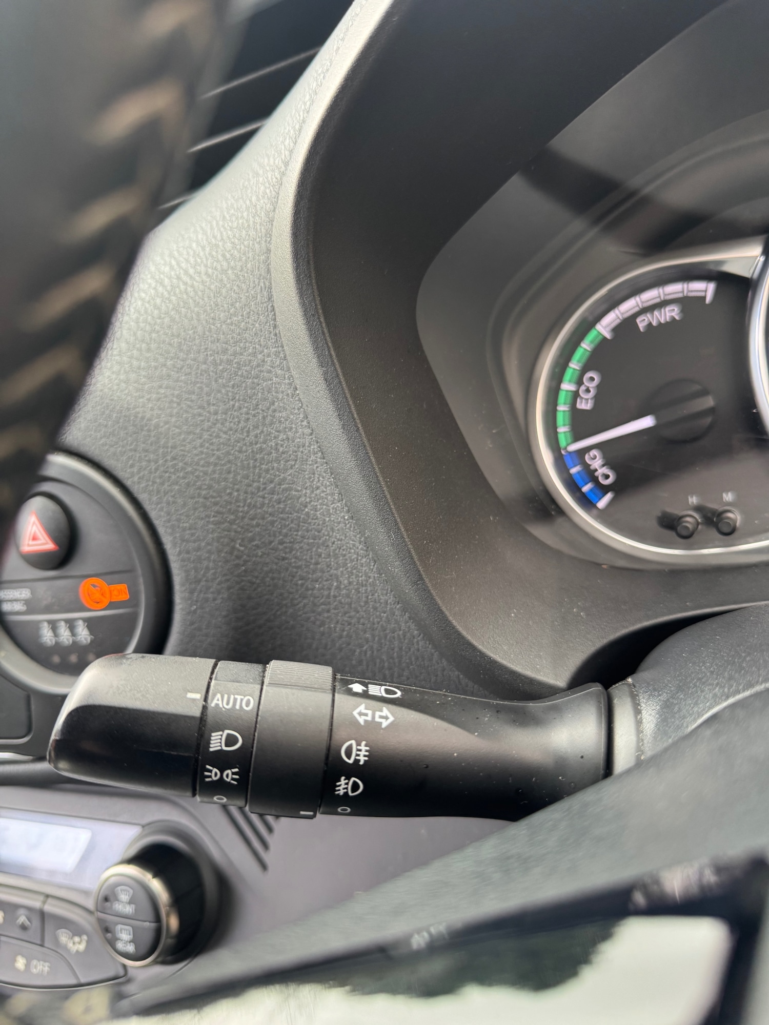 Used Toyota Yaris 2017 for sale - 78098107: Photo 49