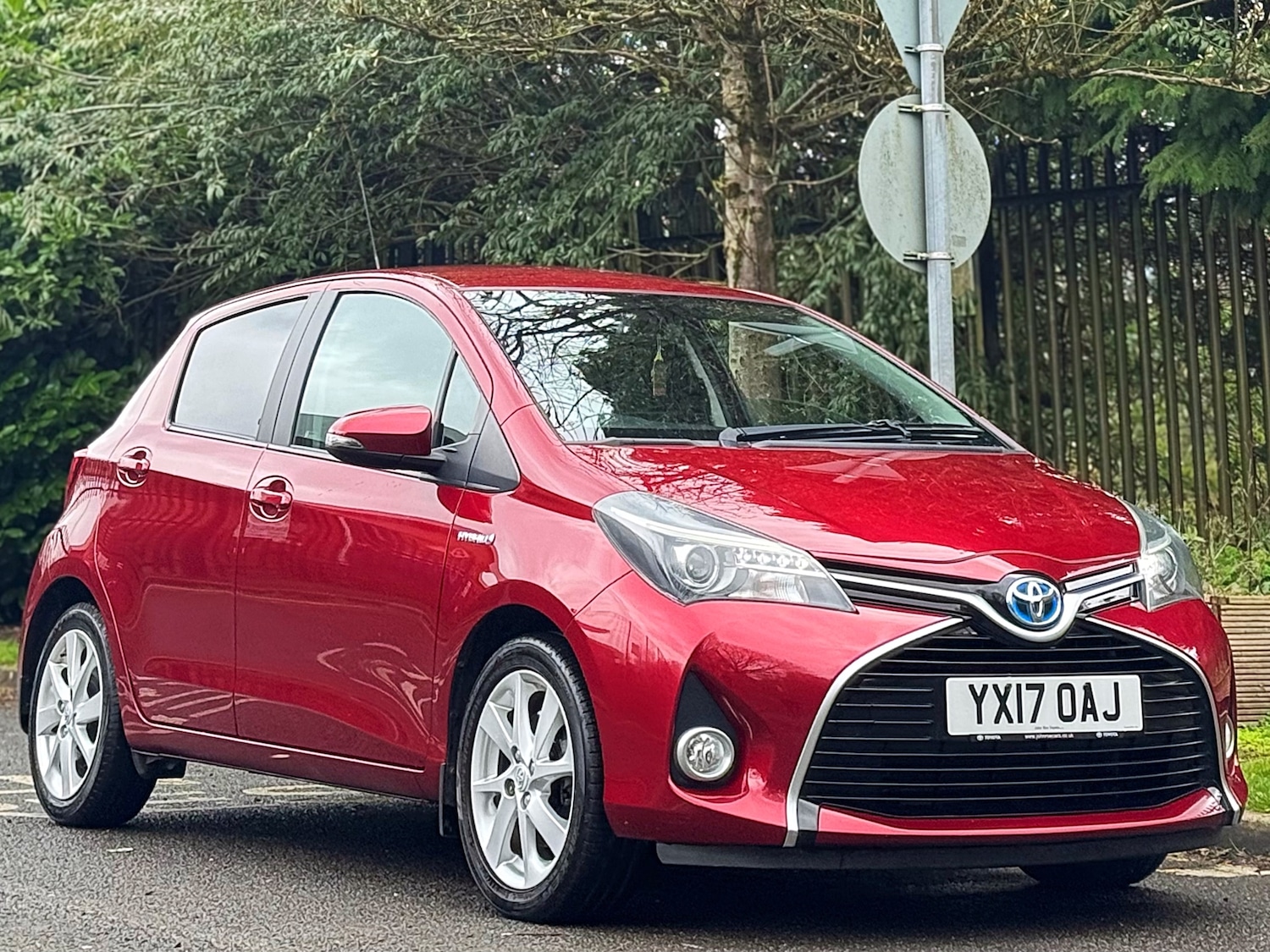 Used Toyota Yaris 2017 for sale - 78098107: Photo 6