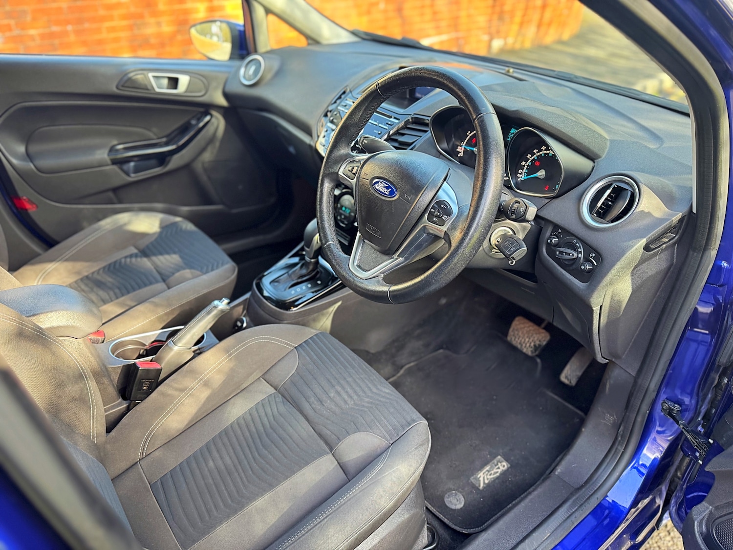 Used Ford Fiesta 2015 for sale - 78048265: Photo 31