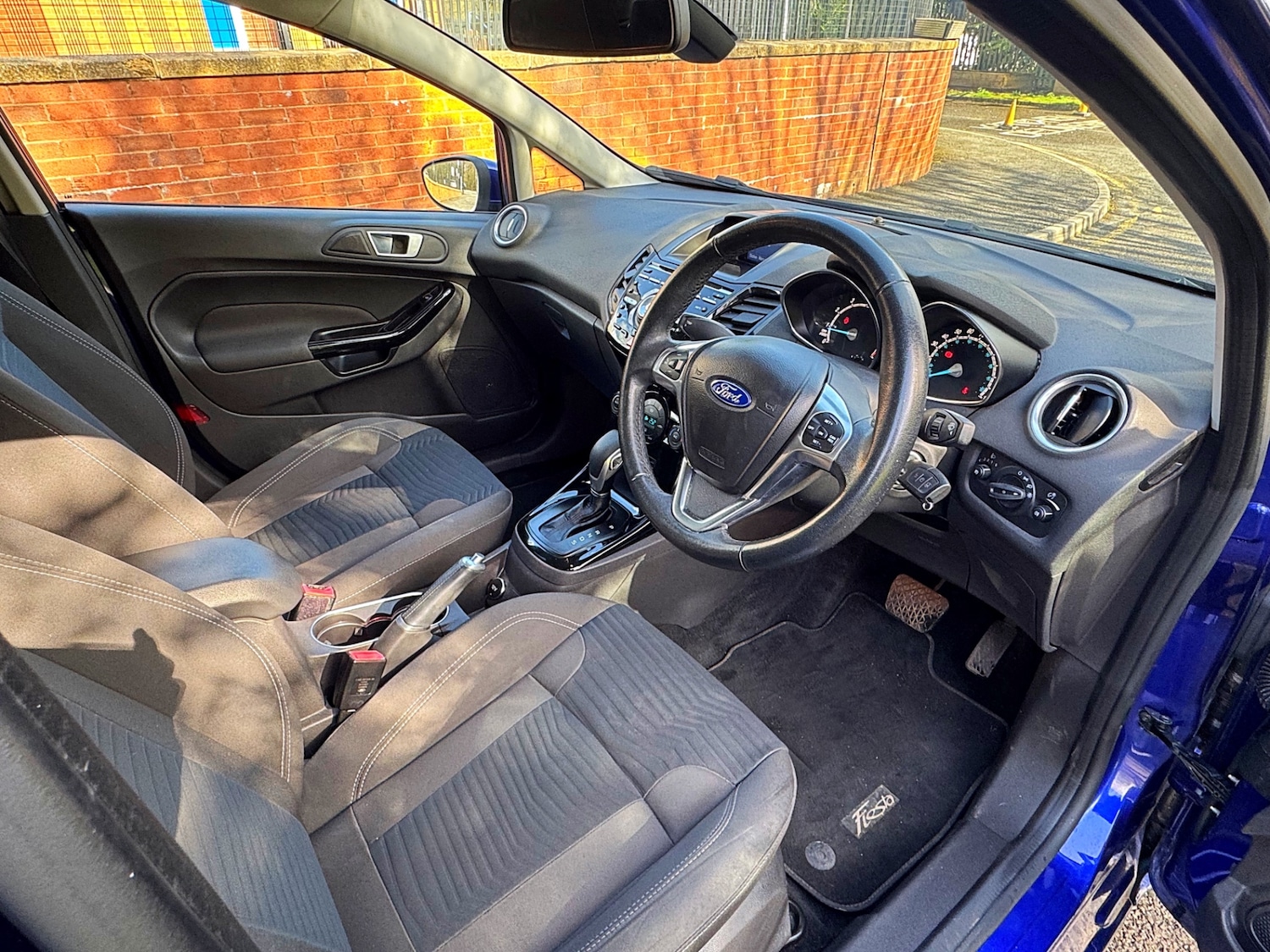 Used Ford Fiesta 2015 for sale - 78048265: Photo 32