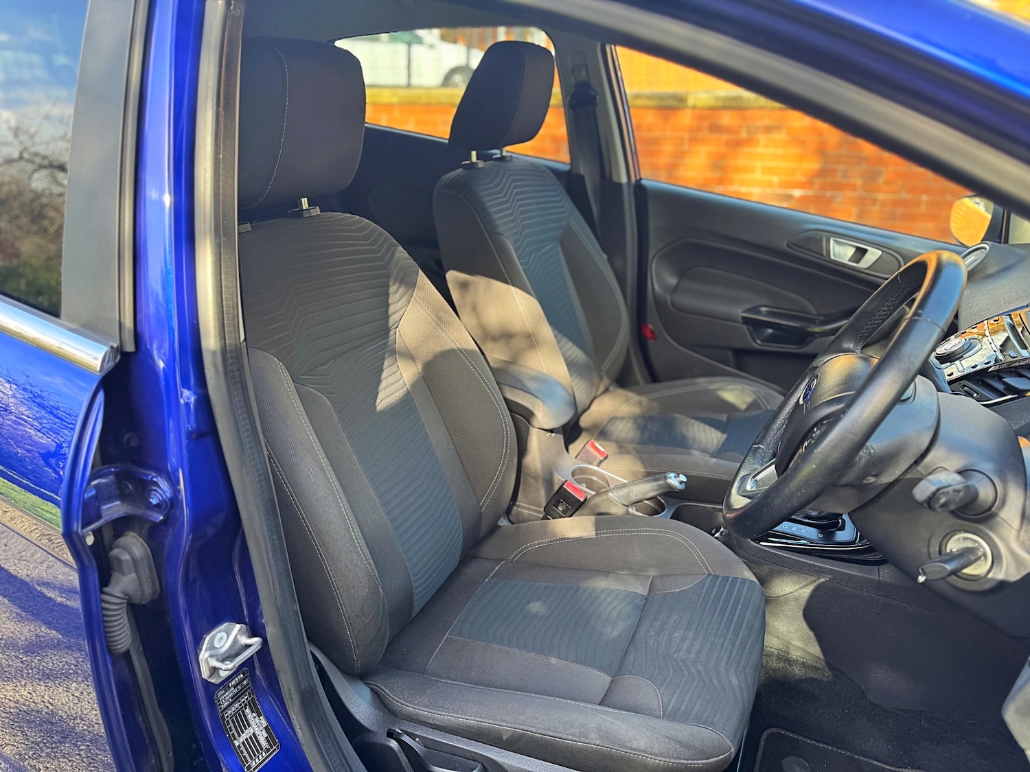 Used Ford Fiesta 2015 for sale - 78048265: Photo 34