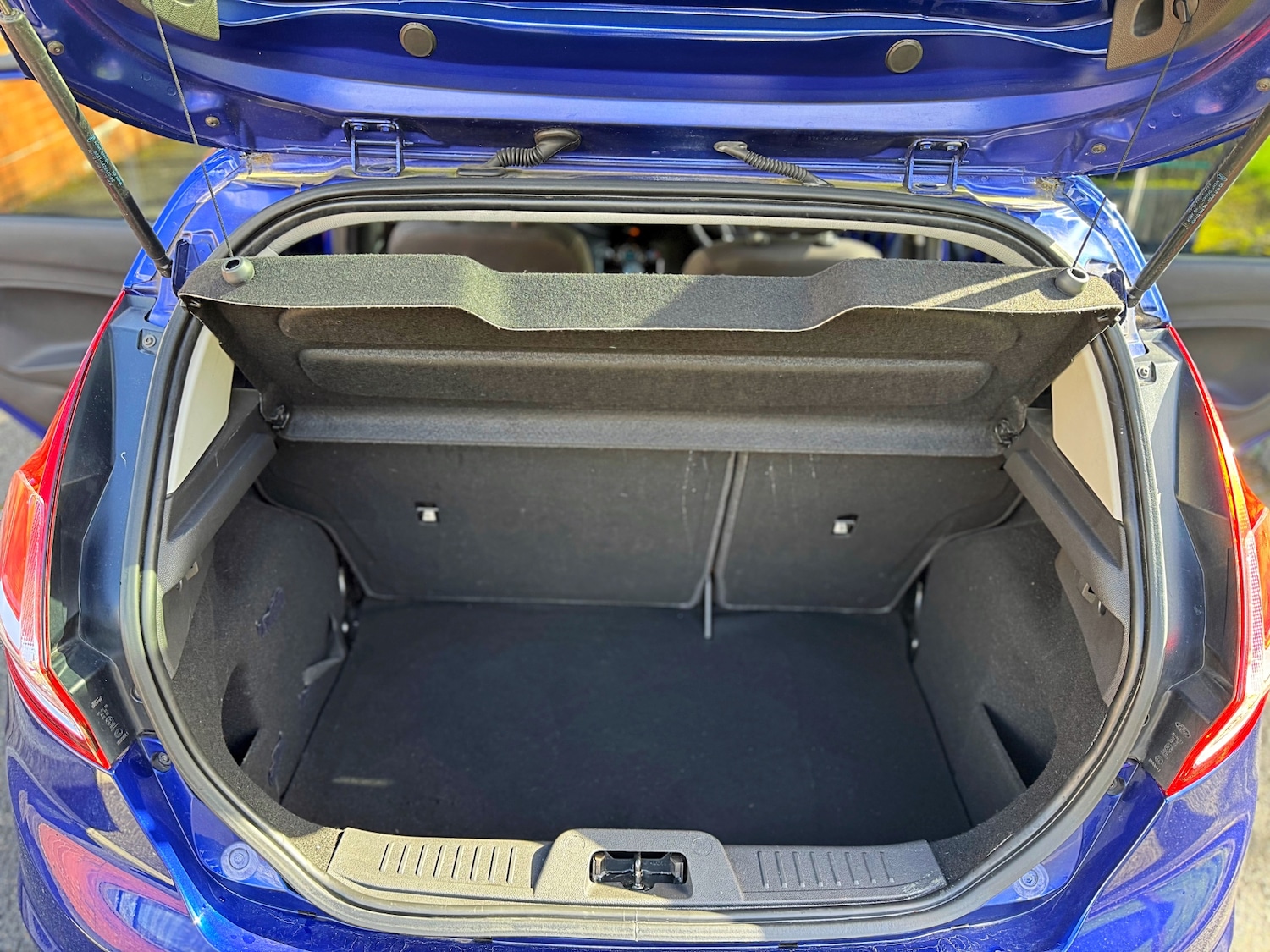 Used Ford Fiesta 2015 for sale - 78048265: Photo 41