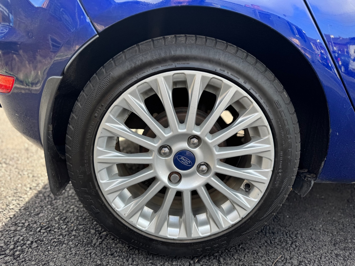 Used Ford Fiesta 2015 for sale - 78048265: Photo 44