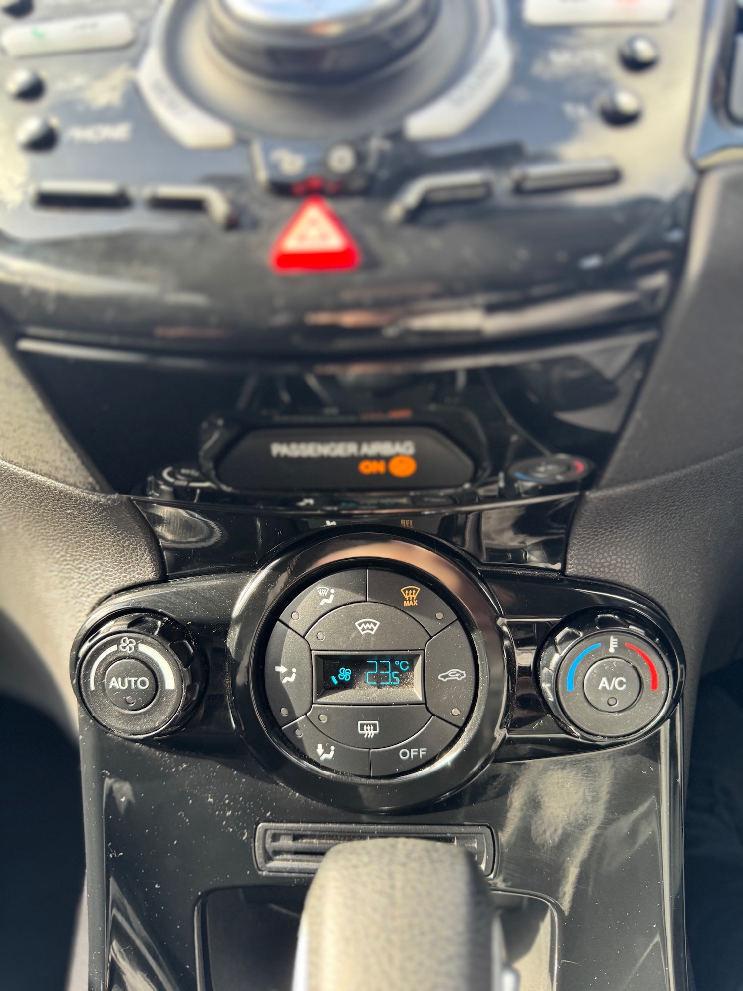 Used Ford Fiesta 2015 for sale - 78048265: Photo 56