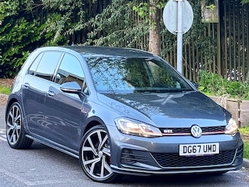 Used Volkswagen Golf 2017 for sale - 78340104: Photo