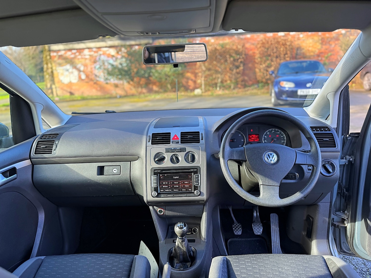 Used Volkswagen Touran 2009 for sale - 77738769: Photo 16