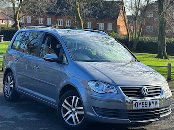 Used Volkswagen Touran 2009 for sale - 77738769: Photo