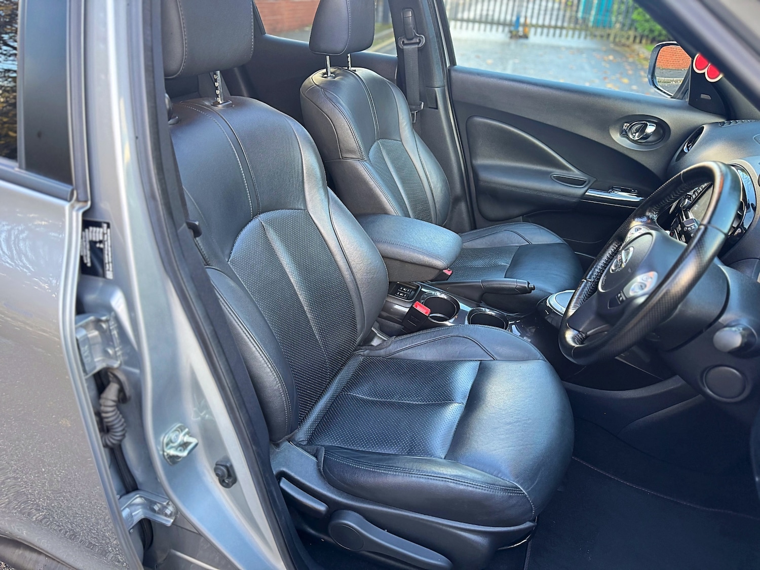 Used Nissan Juke 2017 for sale - 76526549: Photo 32