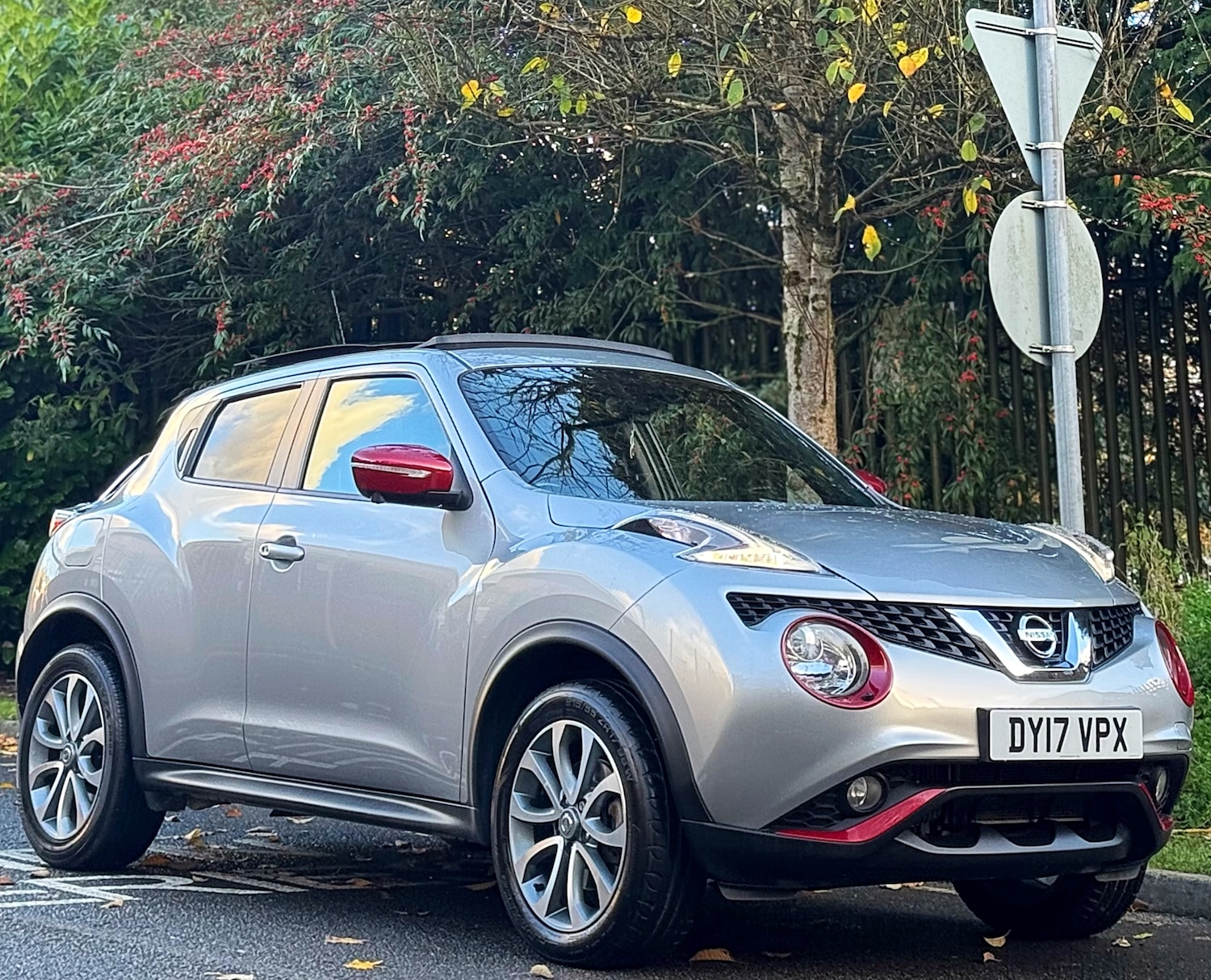 Used Nissan Juke 2017 for sale - 76526549: Photo 6