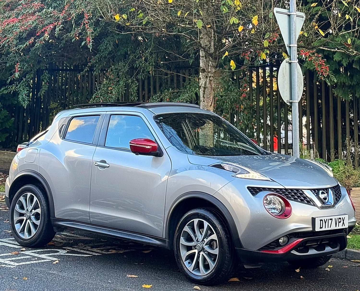 Used Nissan Juke 2017 for sale - 76526549: Photo 7