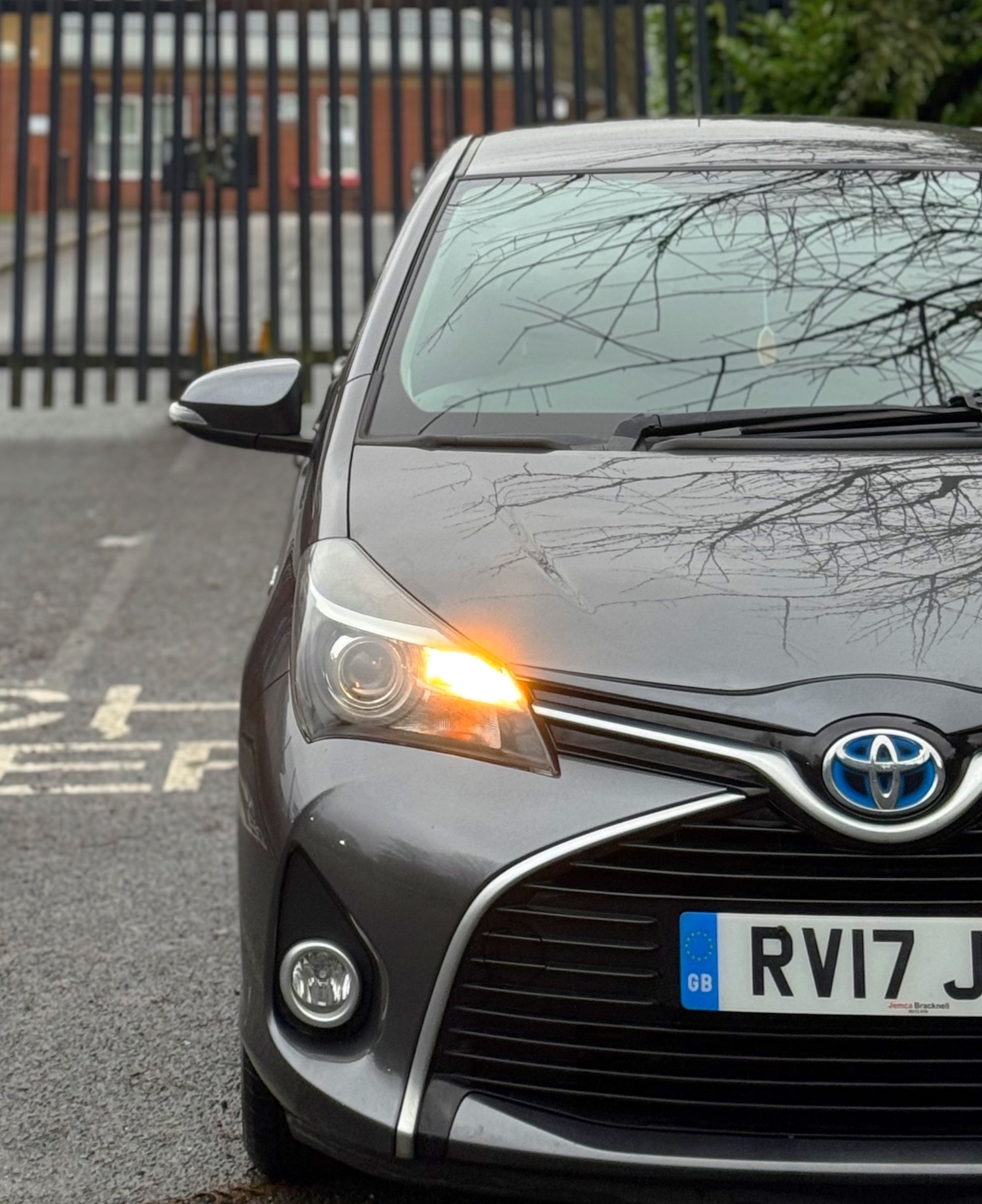 Used Toyota Yaris 2017 for sale - 77611378: Photo 11