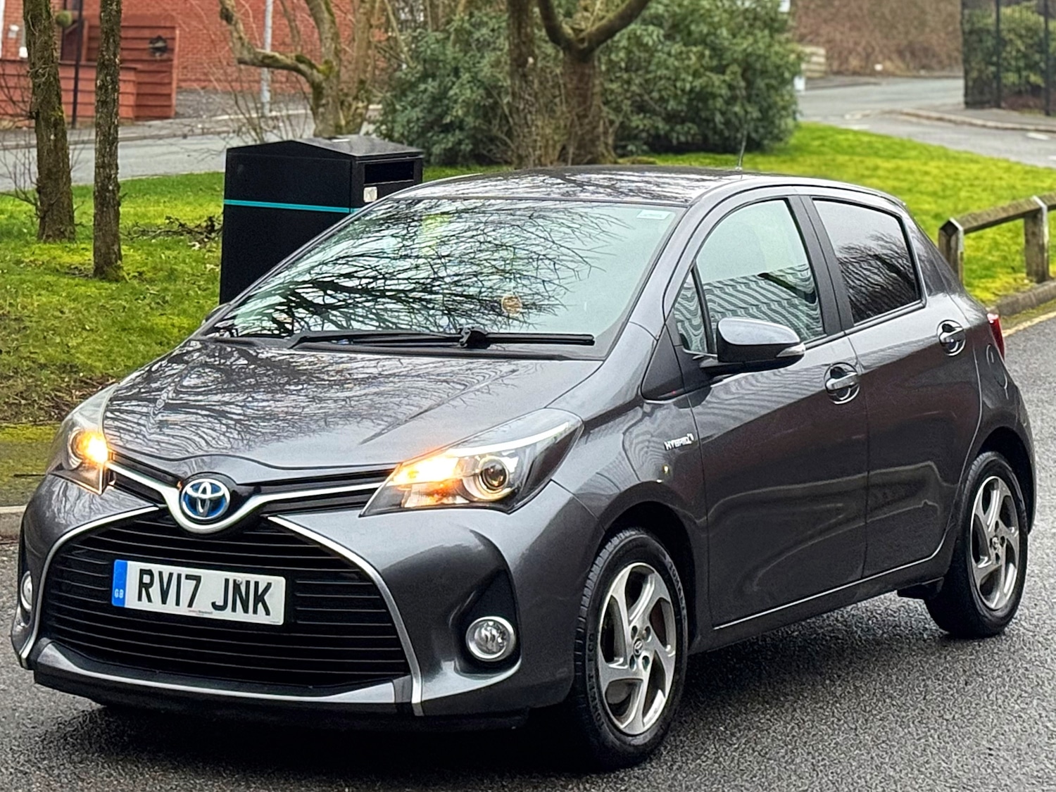 Used Toyota Yaris 2017 for sale - 77611378: Photo 17