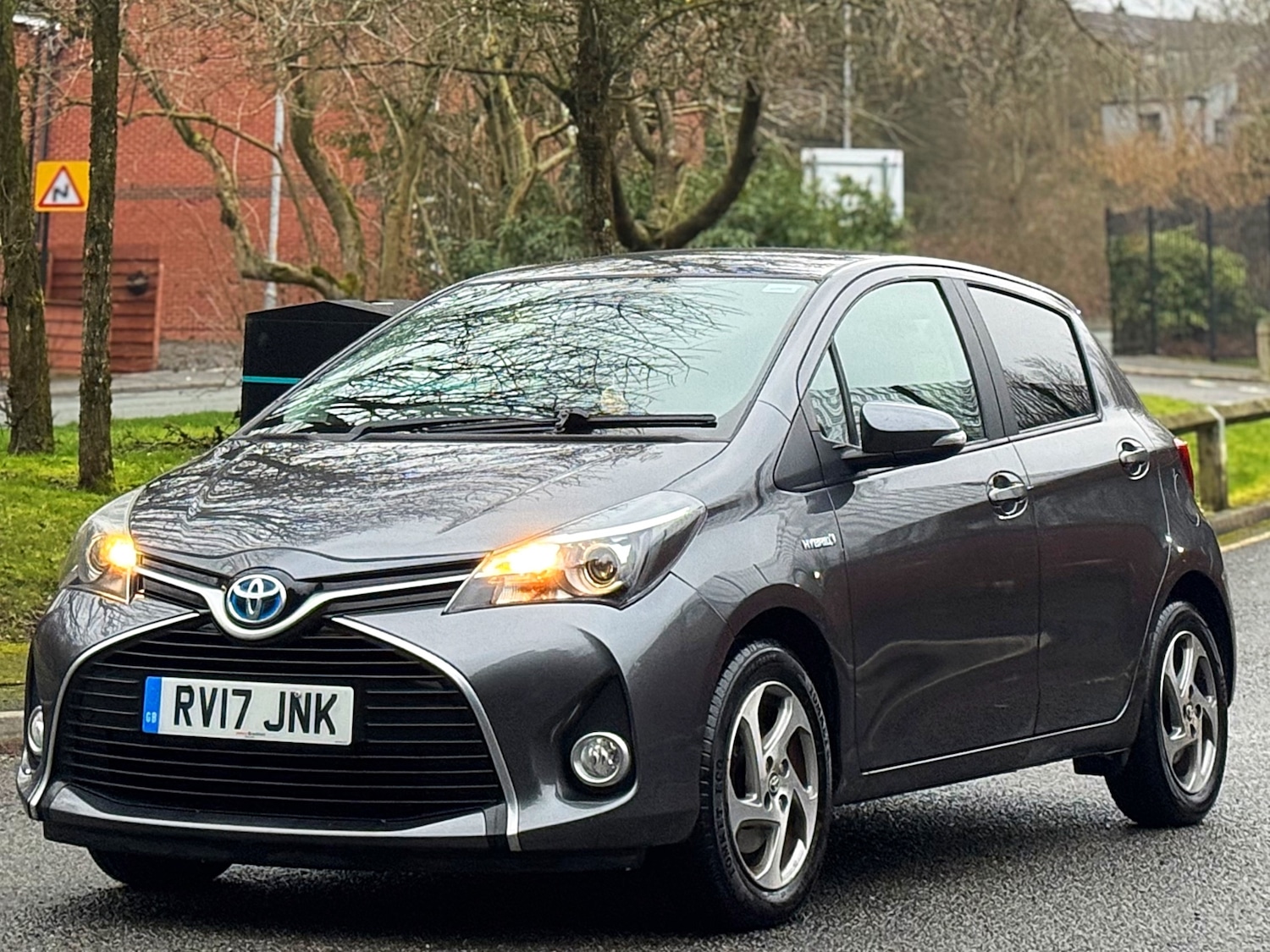 Used Toyota Yaris 2017 for sale - 77611378: Photo 18