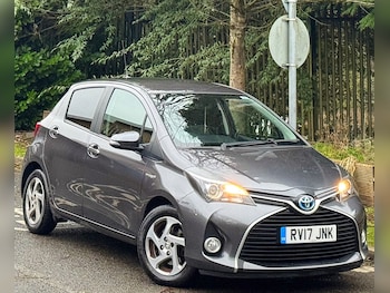 Used Toyota Yaris 2017 for sale - 77611378: Photo