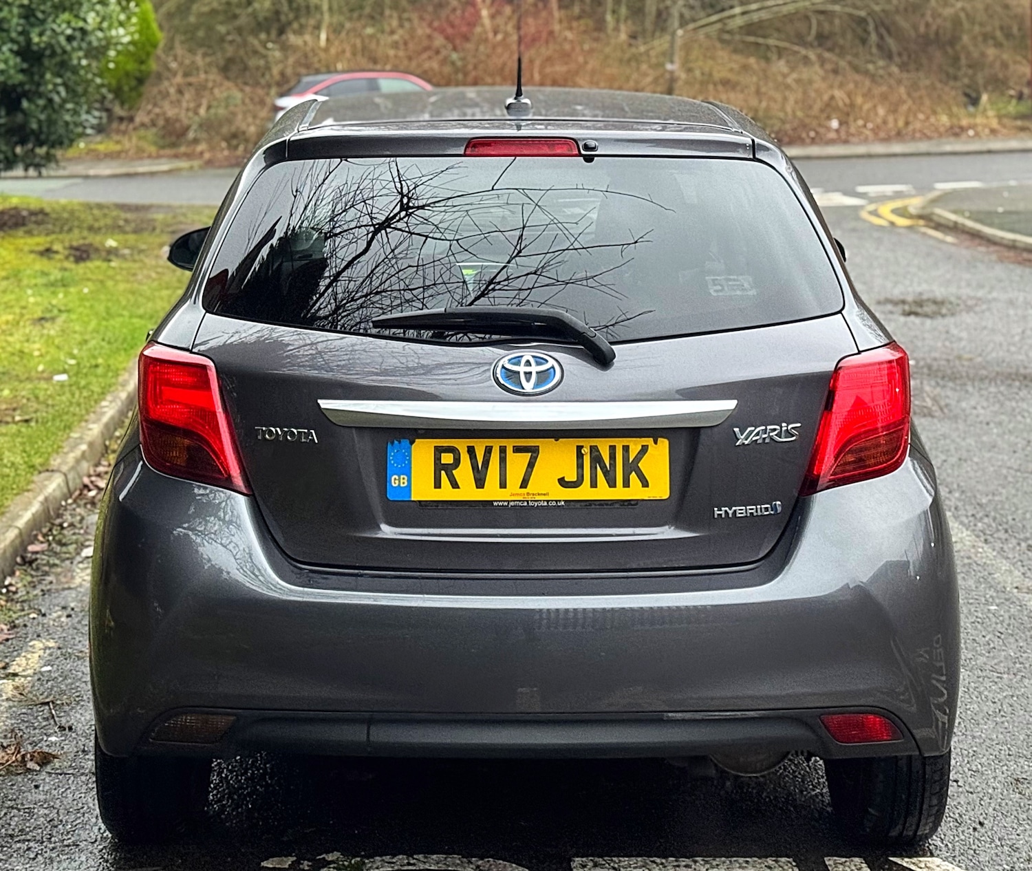 Used Toyota Yaris 2017 for sale - 77611378: Photo 24