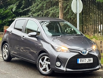 Used Toyota Yaris 2017 for sale - 77611378: Photo