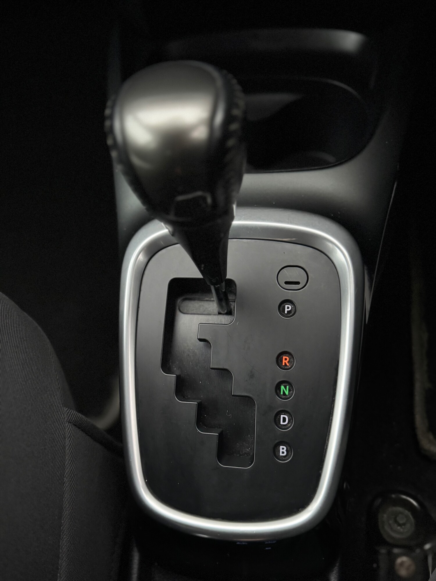 Used Toyota Yaris 2017 for sale - 77611378: Photo 59