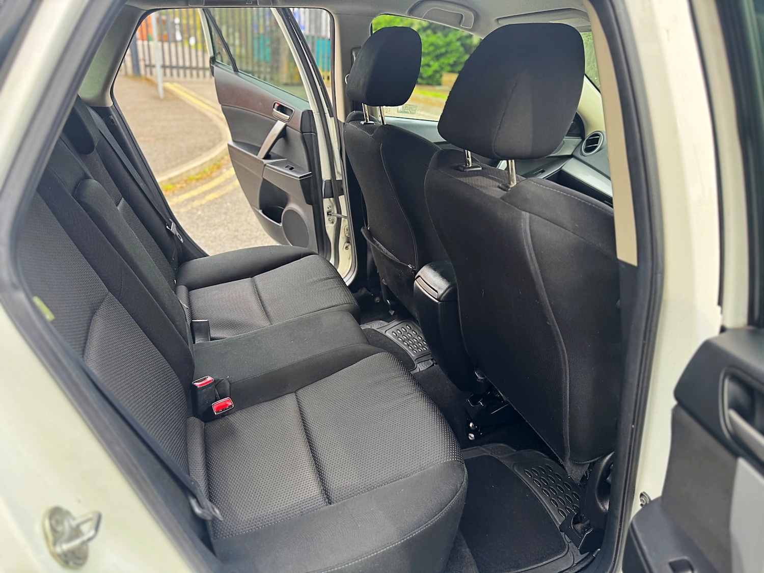 Used Mazda Mazda3 2013 for sale - 78116626: Photo 33