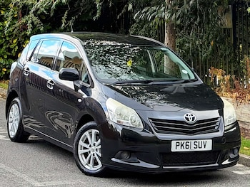 Used Toyota Verso 2012 for sale - 79603552: Photo