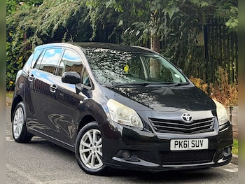 Used Toyota Verso 2012 for sale - 79603552: Photo