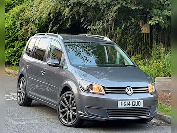 Used Volkswagen Touran 2014 for sale - 79567035: Photo