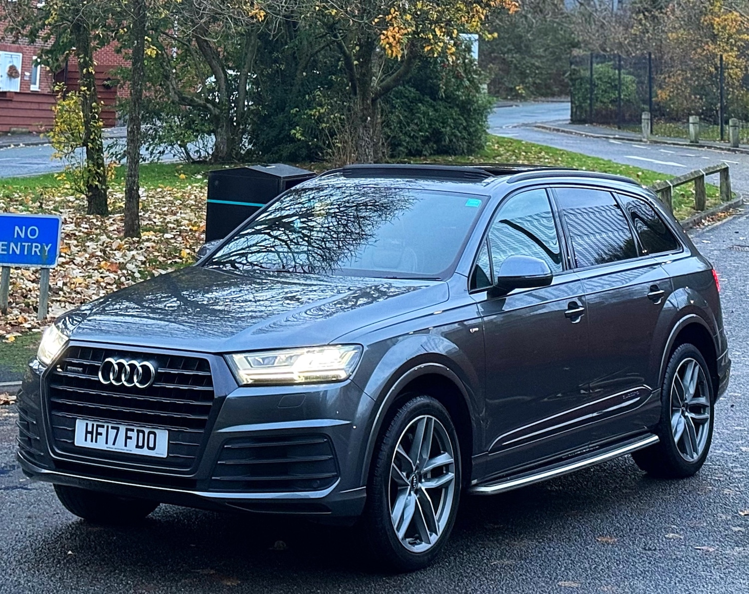 Used Audi Q7 2017 for sale - 76641677: Photo 17