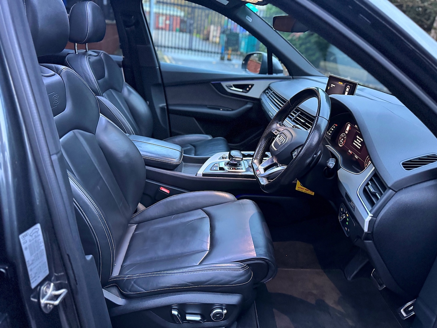 Used Audi Q7 2017 for sale - 76641677: Photo 32