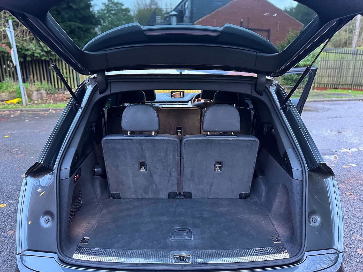 Used Audi Q7 2017 for sale - 76641677: Photo 36