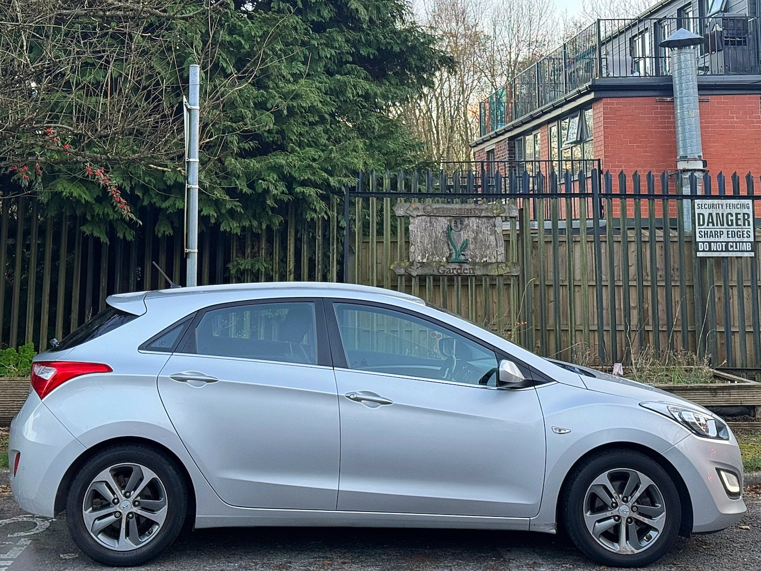 Used Hyundai i30 2015 for sale - 76663708: Photo 19