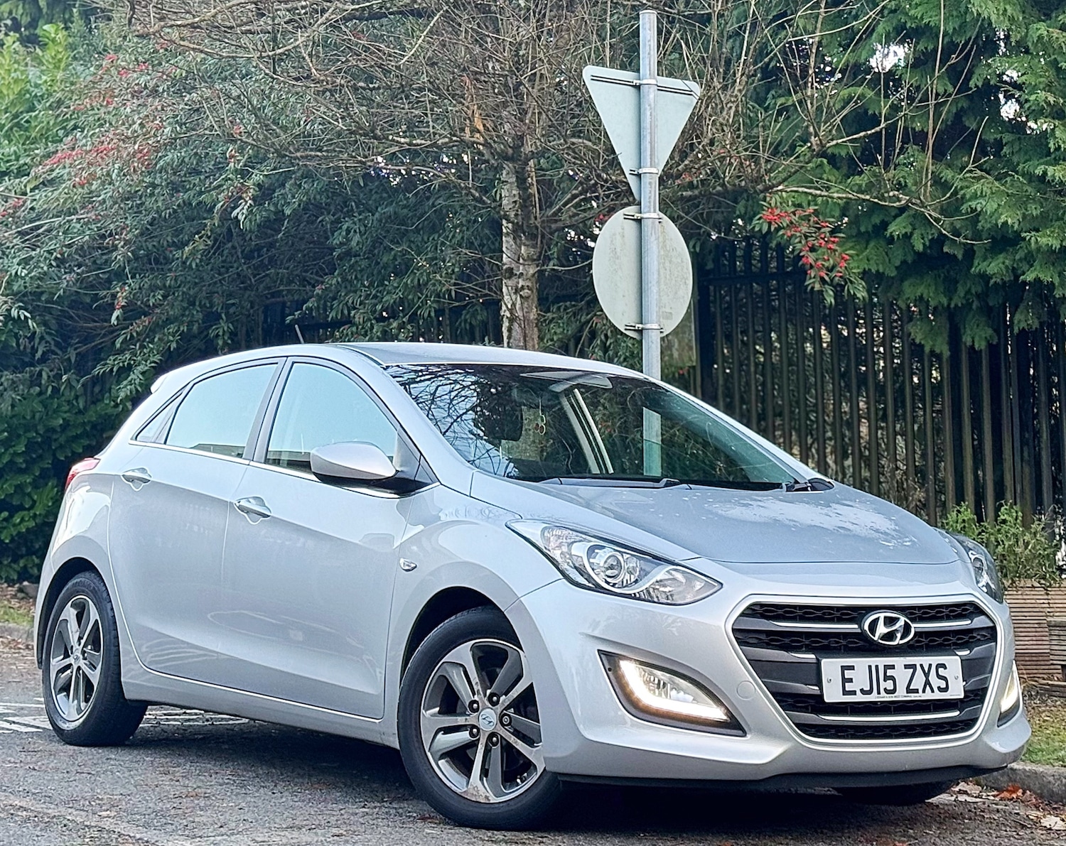 Used Hyundai i30 2015 for sale - 76663708: Photo 3
