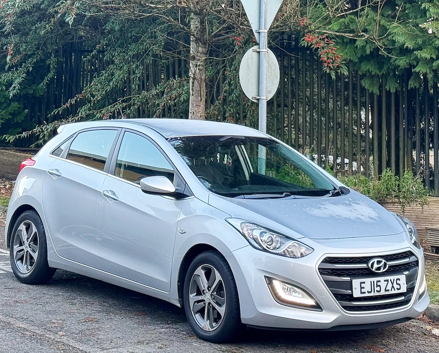 Used Hyundai i30 2015 for sale - 76663708: Photo 4