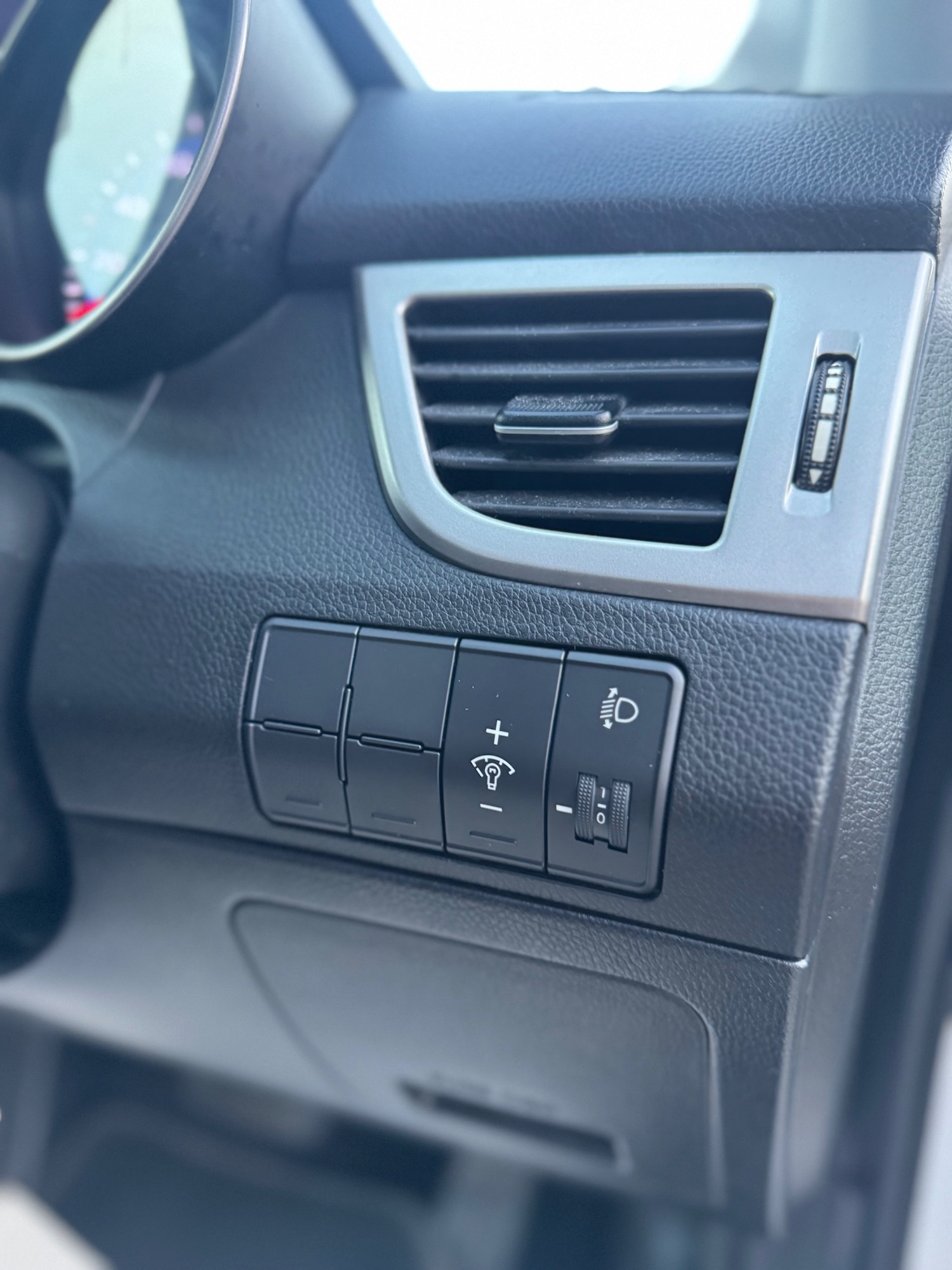 Used Hyundai i30 2015 for sale - 76663708: Photo 44