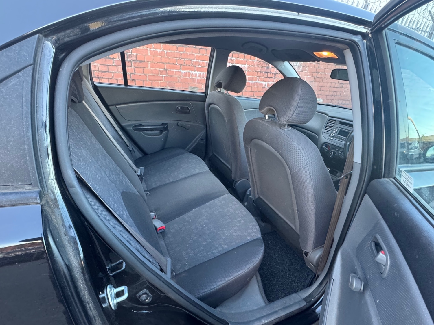 Used Kia Rio 2010 for sale - 76666235: Photo 6