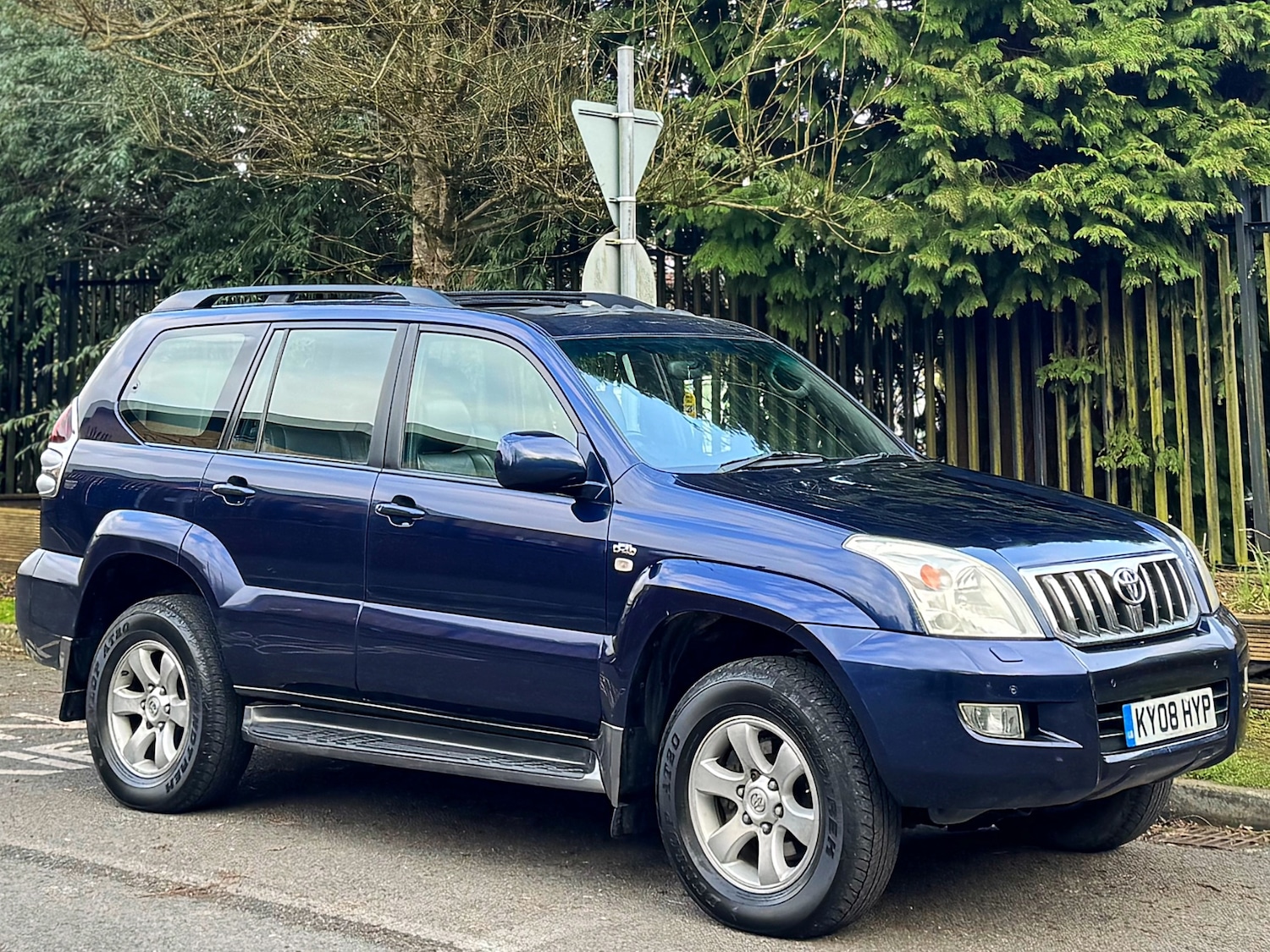 Used Toyota Land Cruiser 2008 for sale - 77810322: Photo 9